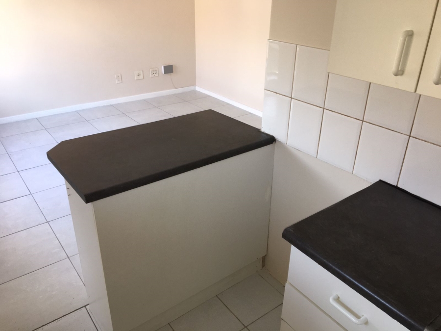 2 Bedroom Property for Sale in Table View Western Cape